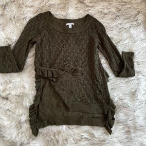 Ruffles sweater